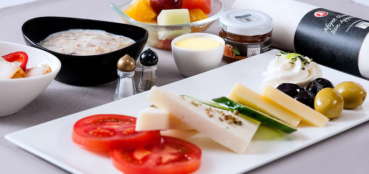 Business Class Meals on International Short-Haul Flights